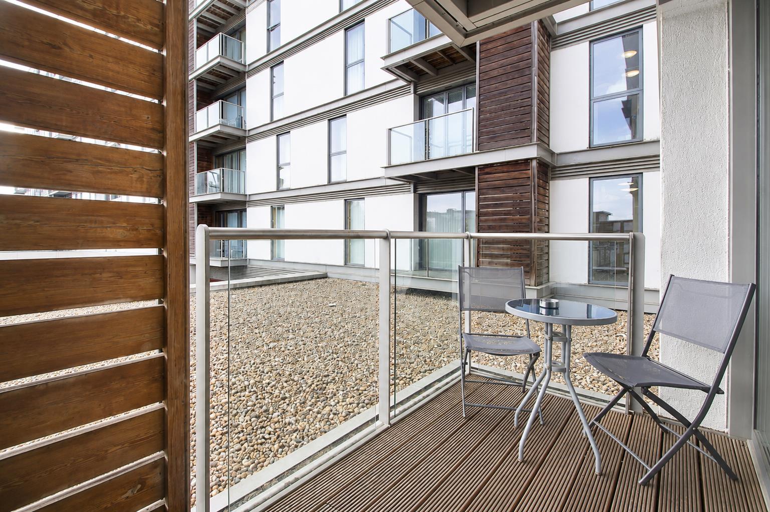 South Fifth Street, Milton Keynes
